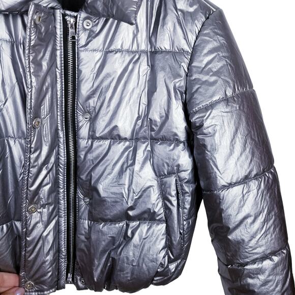 bar III Silver Metallic Puffer Jacket - Small - Picture 7 of 15